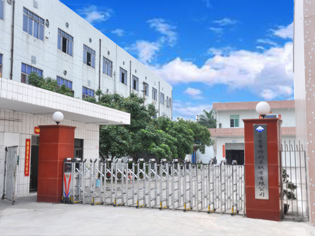 �o�����S���T